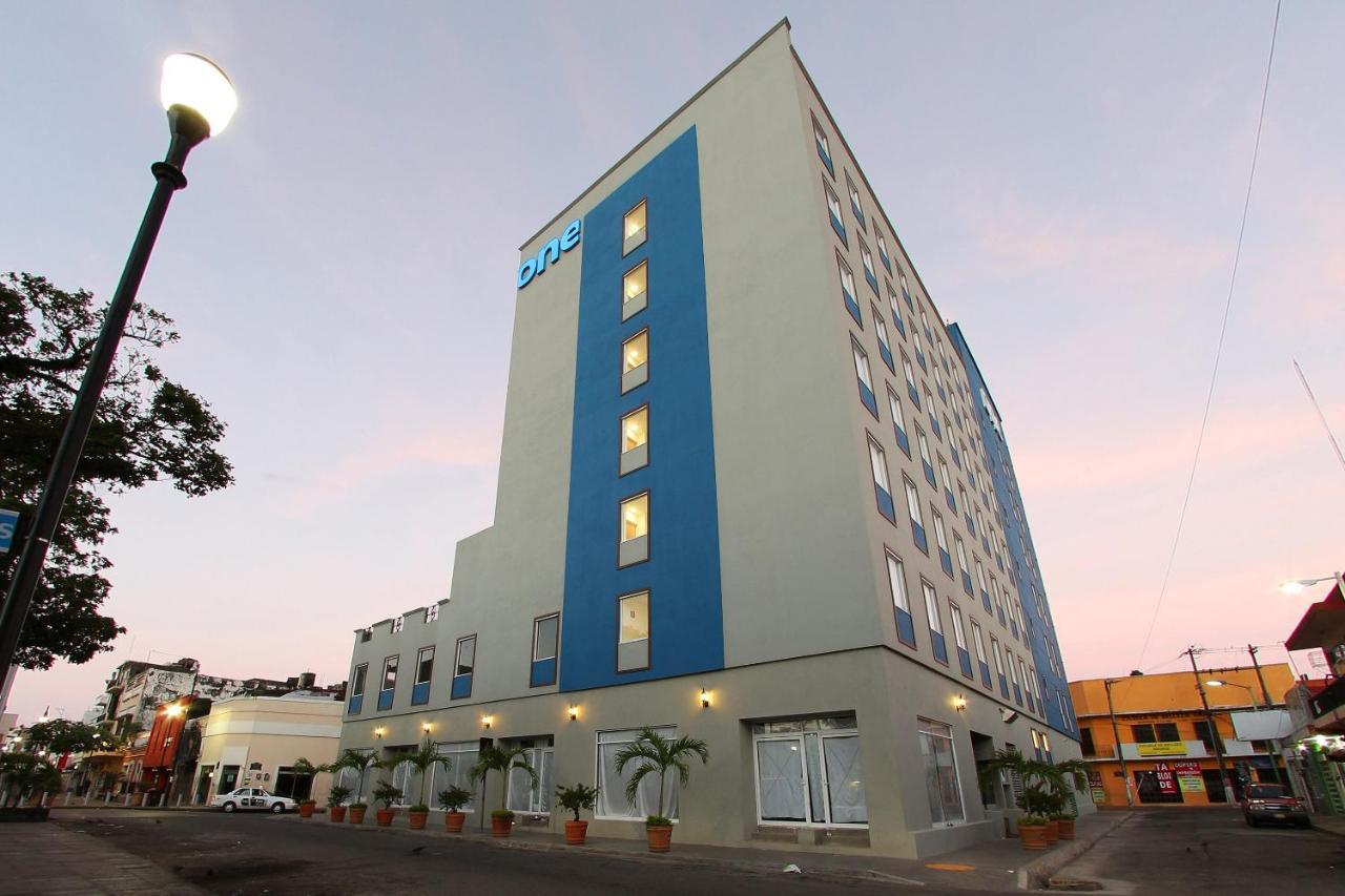 One Villahermosa Centro Exterior photo